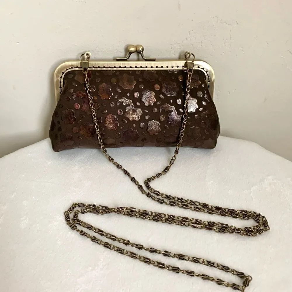 Handmade Vintage style Genuine Embossed Leather Kisslock Mini Clutch/Crossbody